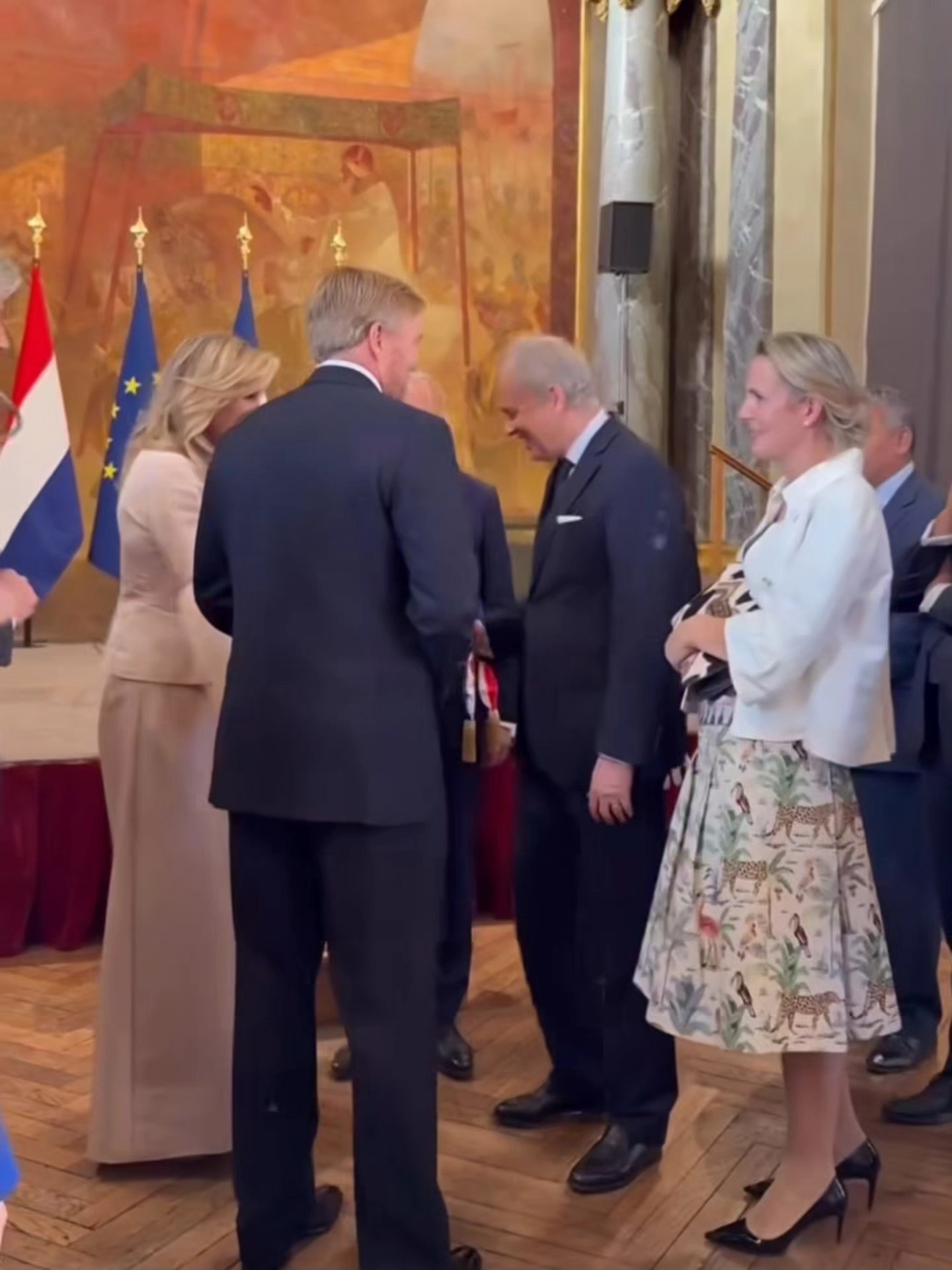 Le Comte de Paris rencontre le roi Willem-Alexander des Pays-Bas