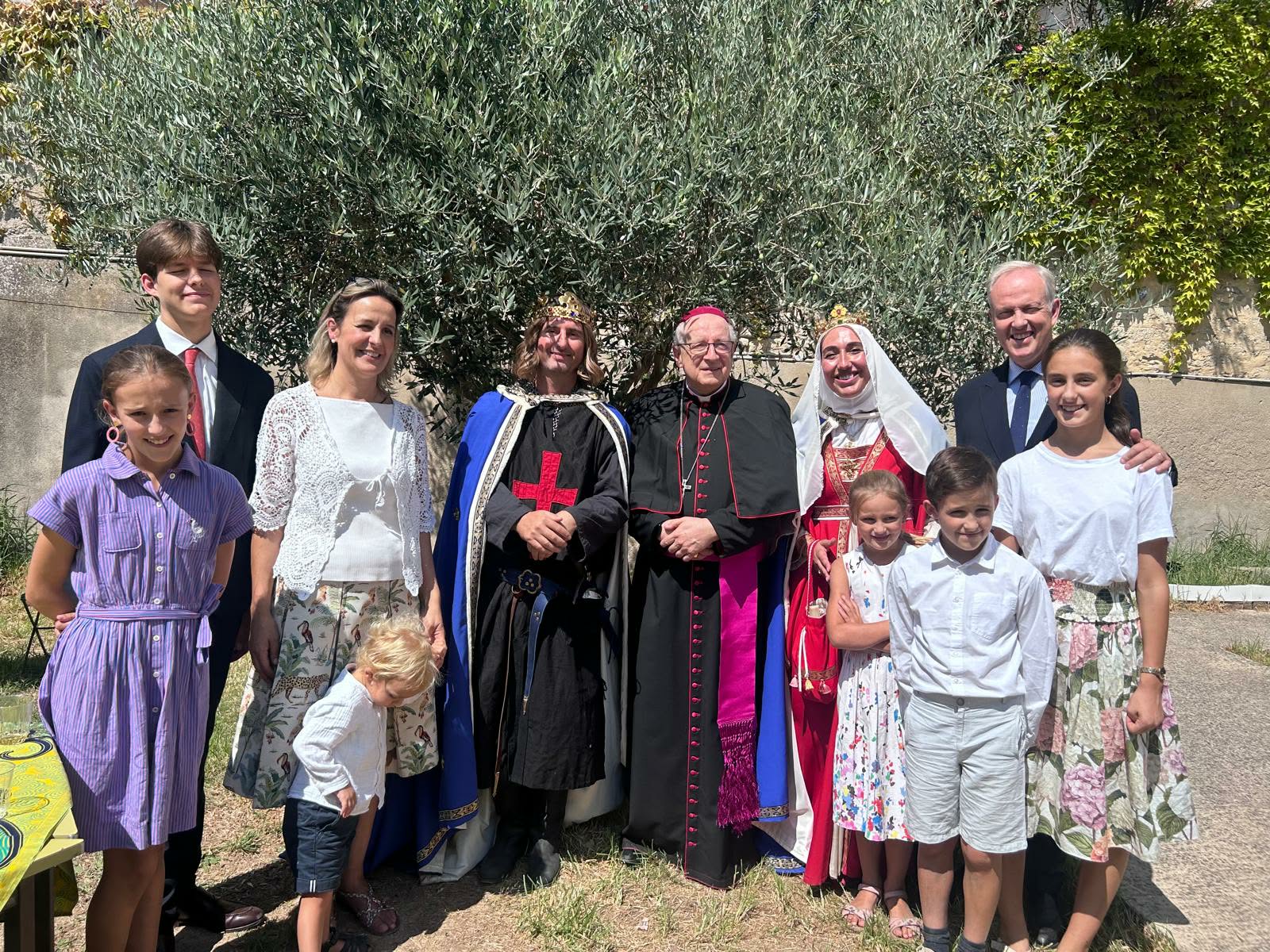 La Famille de France aux Fêtes de la Saint-Louis à Aigues-Mortes