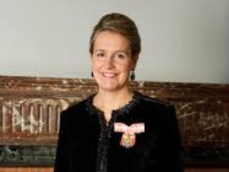 La princesse Philomena reçue dans l’Ordre Royal de Sainte Isabelle - 27 octobre 2012
