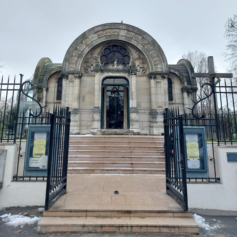 UNE CHAPELLE EN MÉMOIRE DU PRINCE FERDINAND D'ORLÉANS